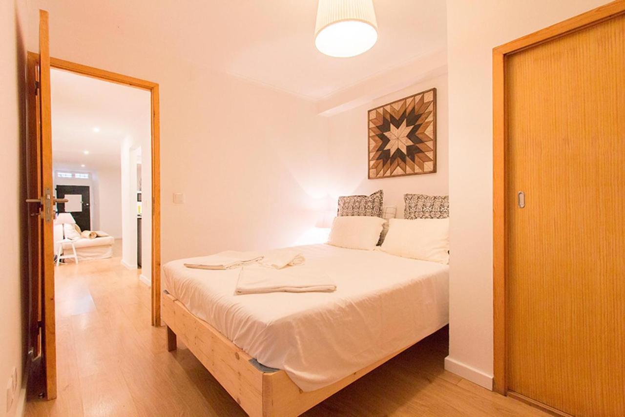 Cosy Chiado By Homing Lejlighed Lisboa Eksteriør billede